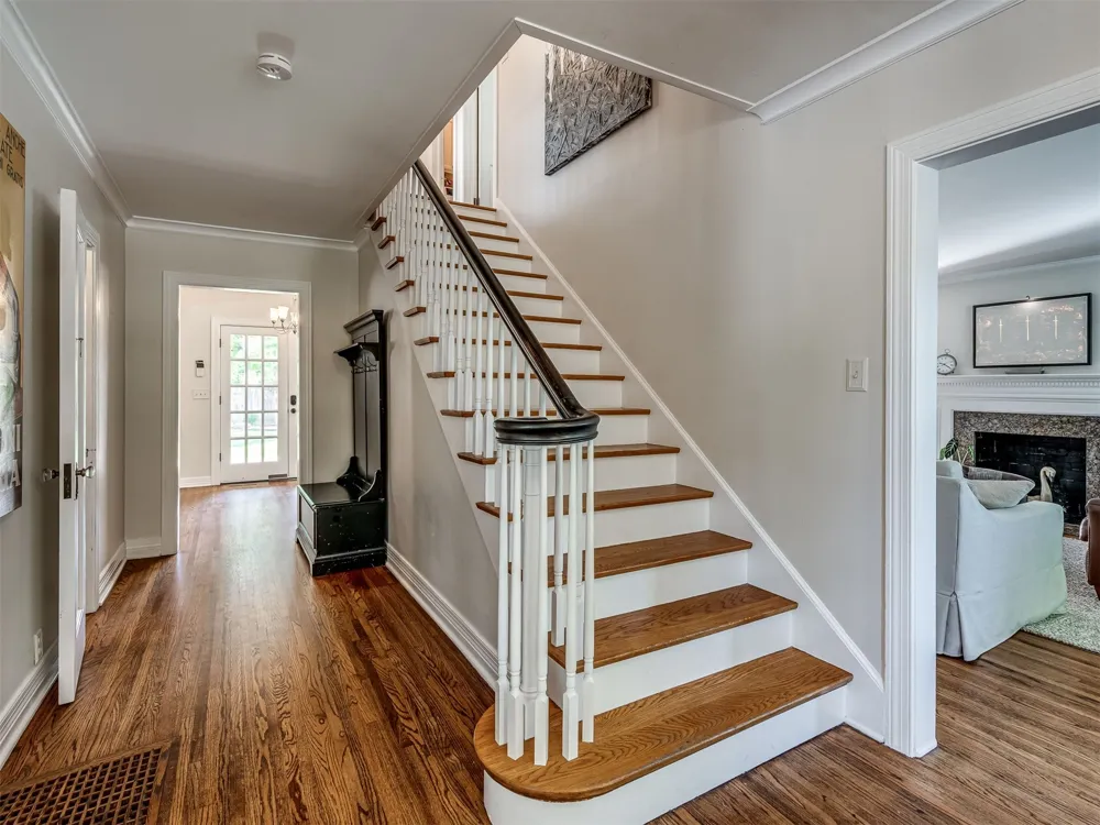 3863 S Utica Avenue Tulsa, OK 74105