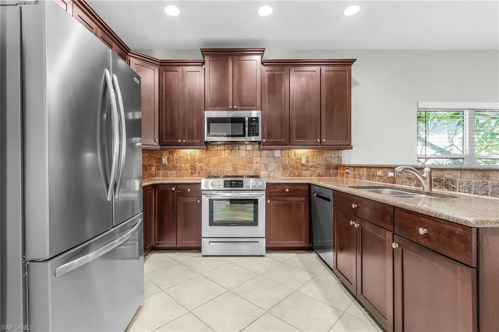 2229 Cape Heather Circle Cape Coral, FL 33991