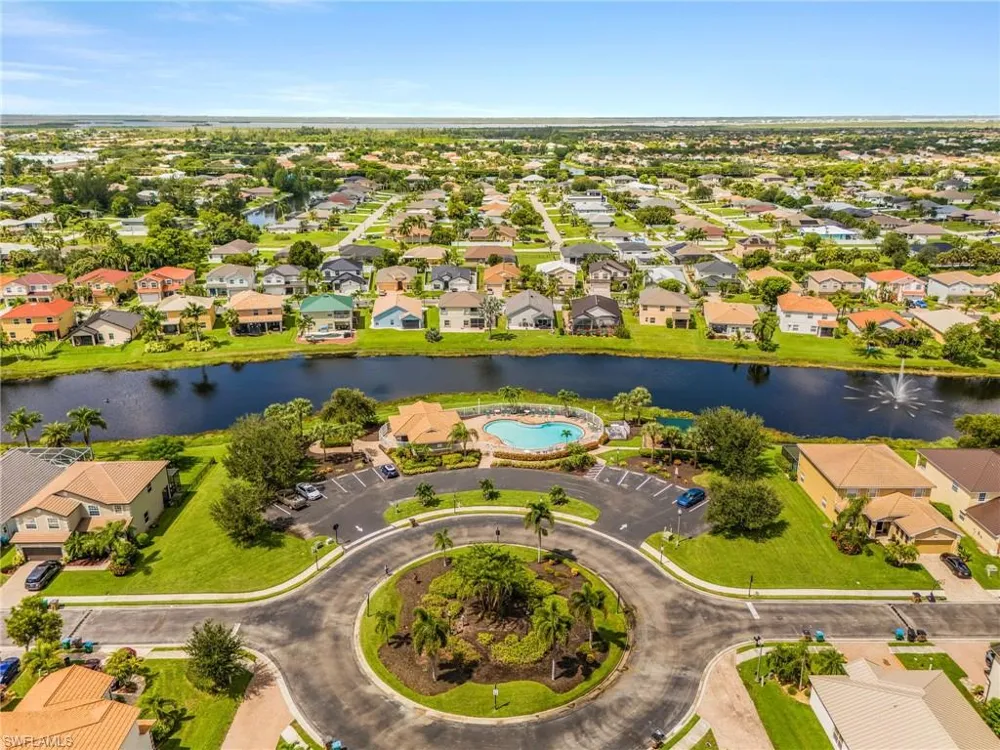 2229 Cape Heather Circle Cape Coral, FL 33991