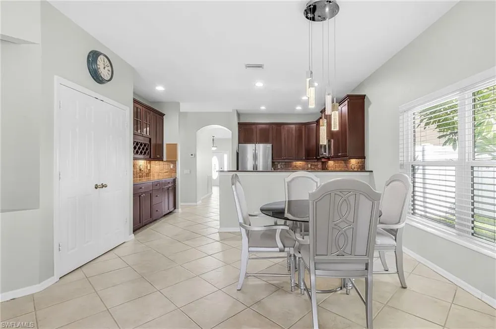 2229 Cape Heather Circle Cape Coral, FL 33991