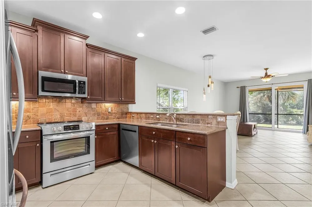 2229 Cape Heather Circle Cape Coral, FL 33991