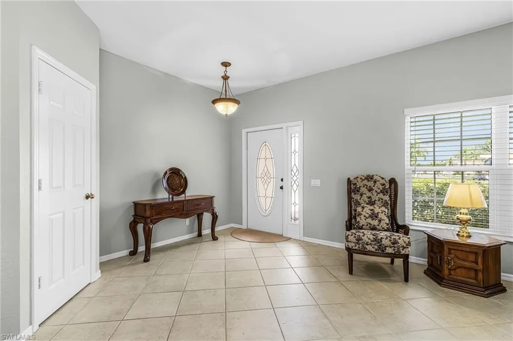 2229 Cape Heather Circle Cape Coral, FL 33991