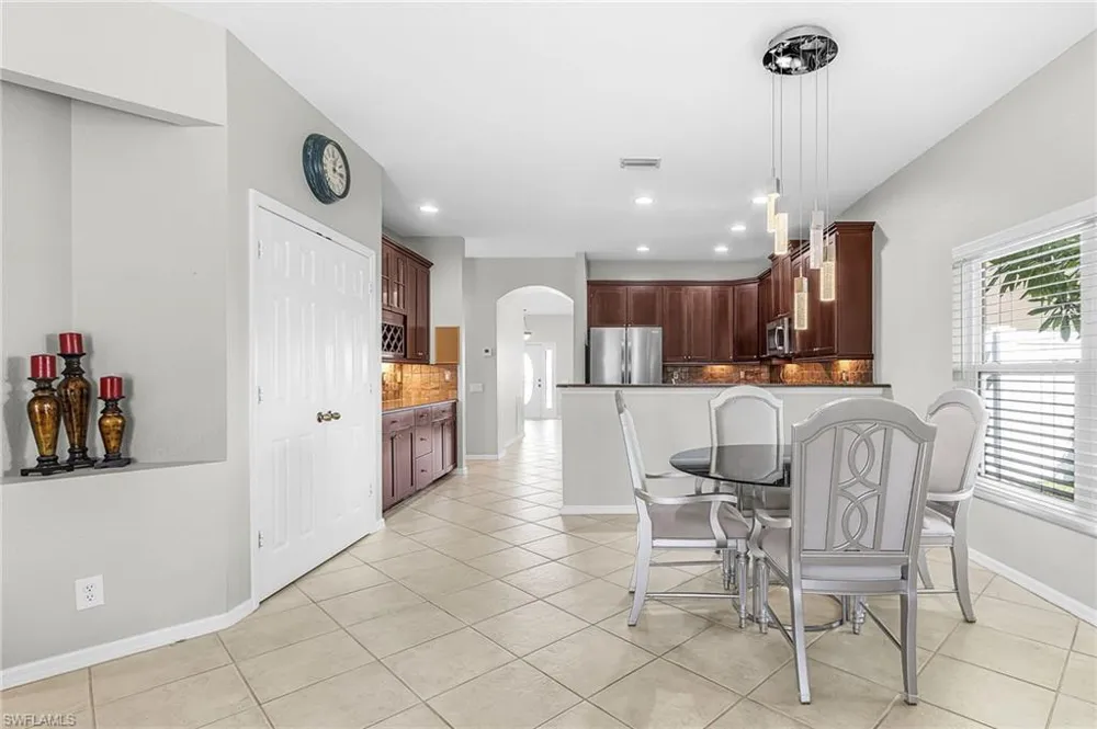 2229 Cape Heather Circle Cape Coral, FL 33991