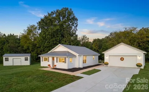 425 Hilbert Road
