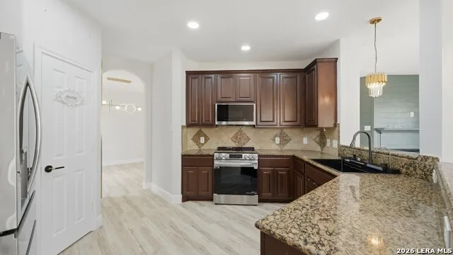 3032 Prairie Bluff Seguin, TX 78155