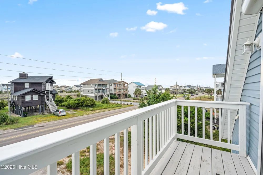 1218 New River Drive Surf City, NC 28445