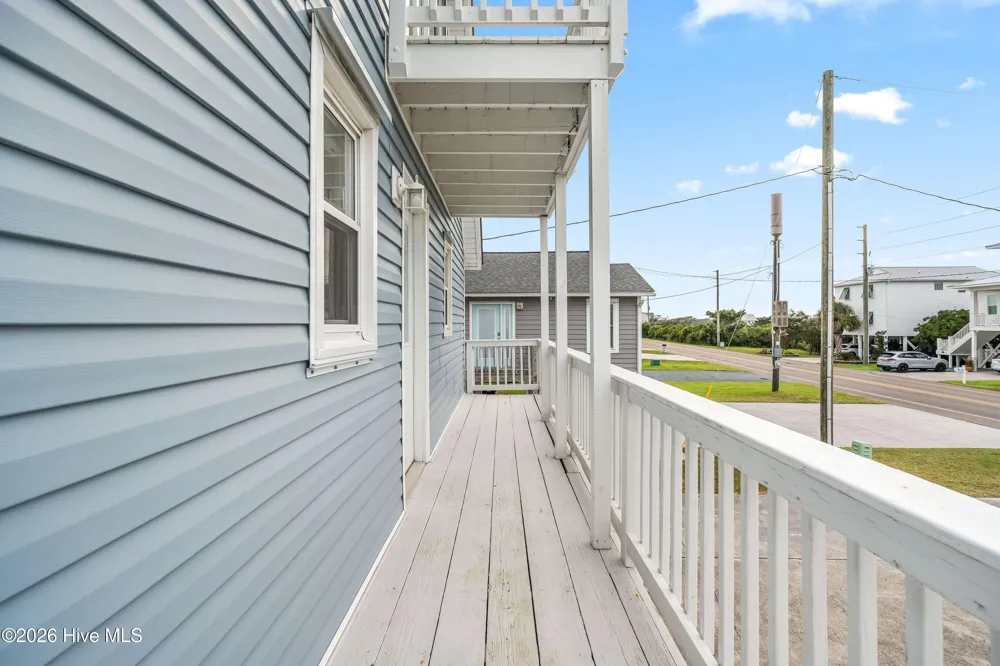 1218 New River Drive Surf City, NC 28445