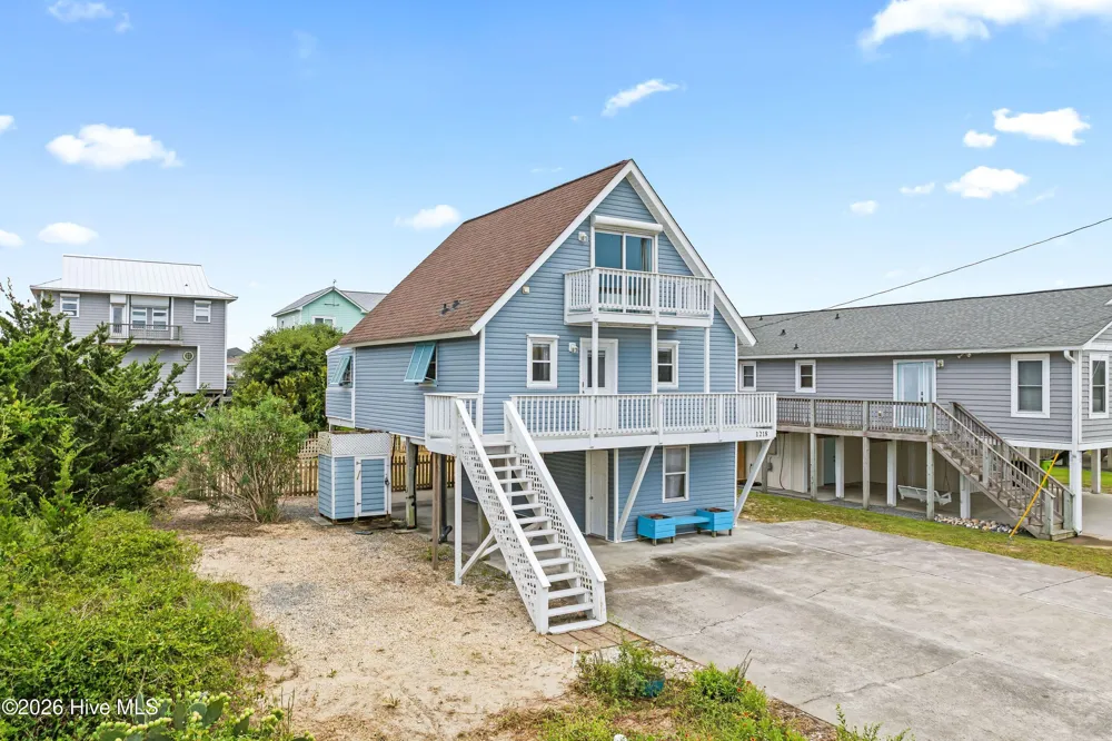 1218 New River Drive Surf City, NC 28445