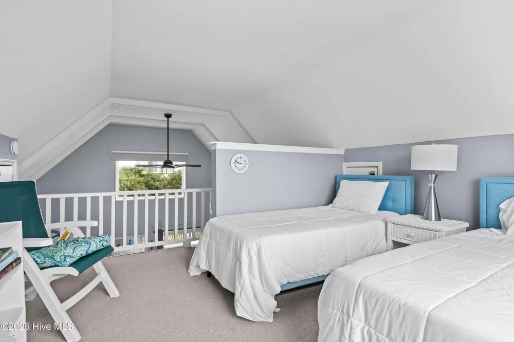 1218 New River Drive Surf City, NC 28445