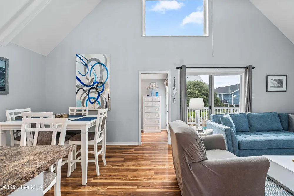 1218 New River Drive Surf City, NC 28445