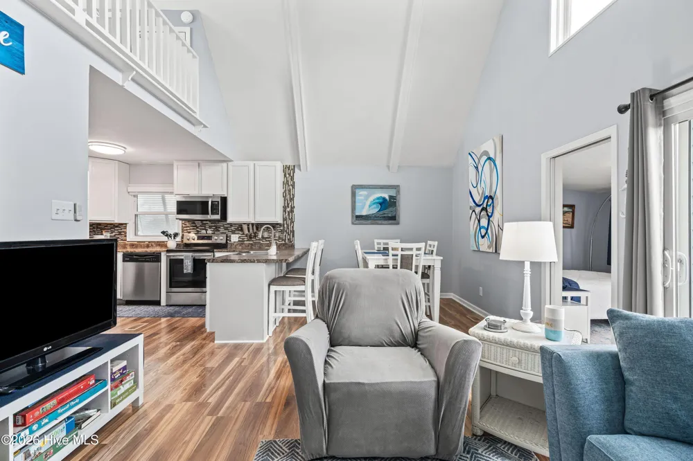 1218 New River Drive Surf City, NC 28445