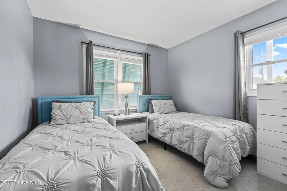 1218 New River Drive Surf City, NC 28445