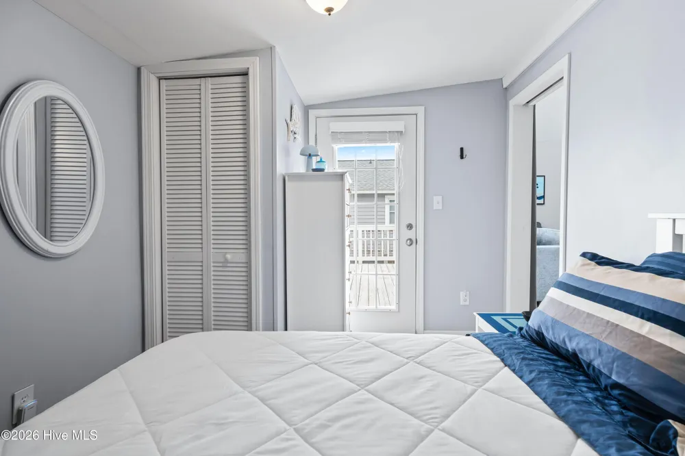 1218 New River Drive Surf City, NC 28445
