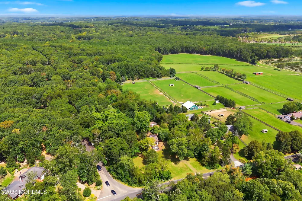354 Stagecoach Road Millstone, NJ 08510