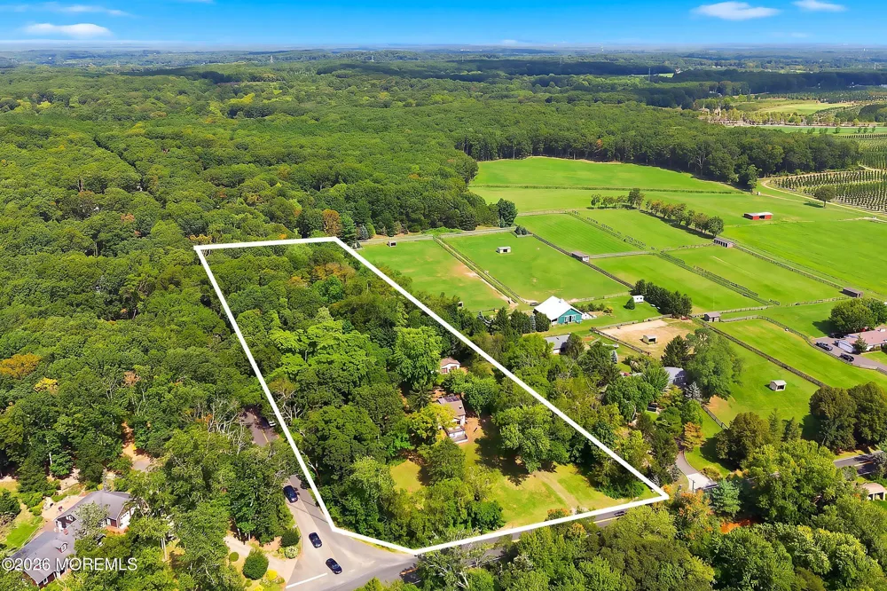 354 Stagecoach Road Millstone, NJ 08510