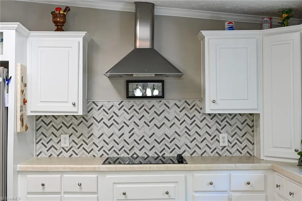 5017 Natalie Temple Lane Winston-Salem, NC 27105