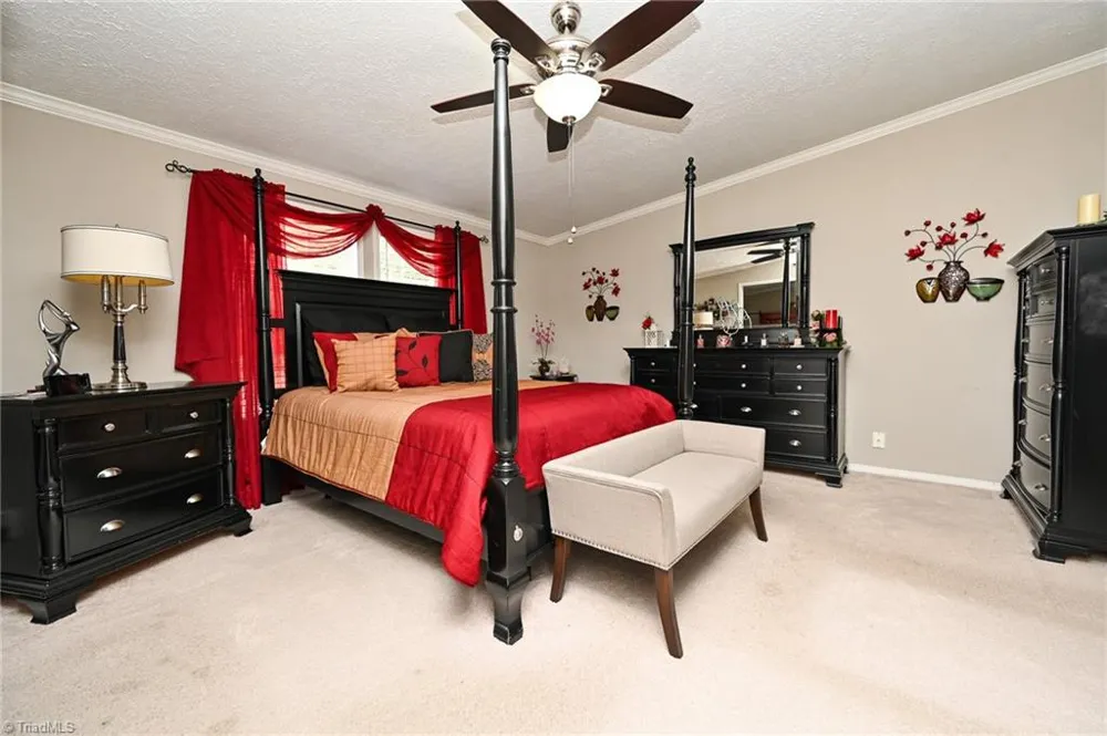 5017 Natalie Temple Lane Winston-Salem, NC 27105