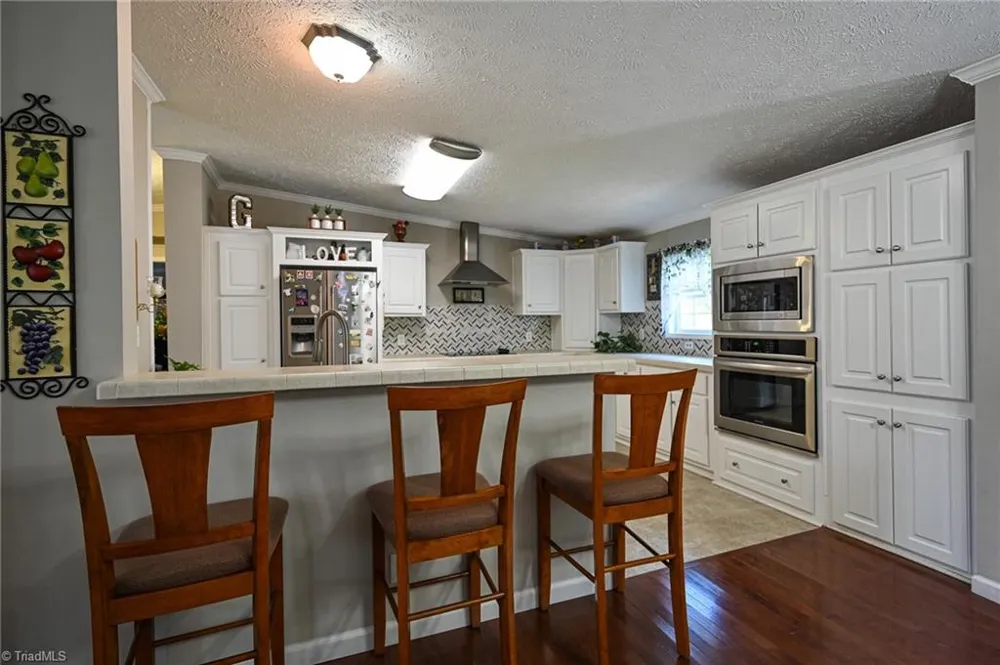 5017 Natalie Temple Lane Winston-Salem, NC 27105