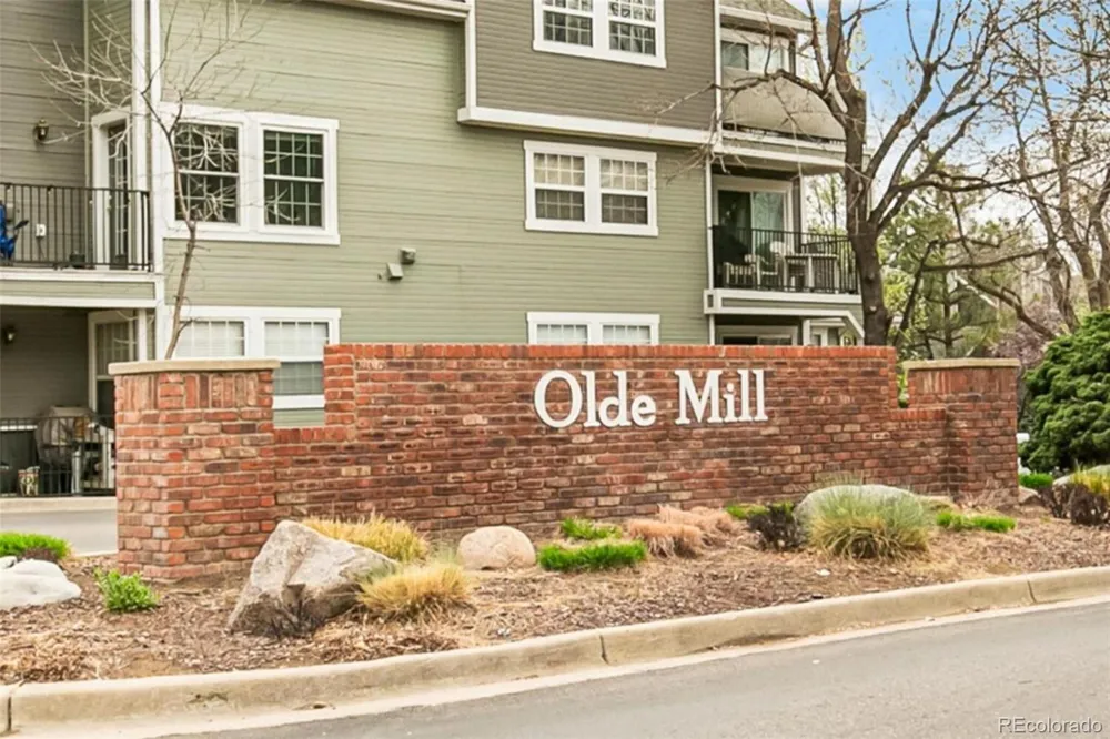 6776 S Ivy Street #C1 Centennial, CO 80112