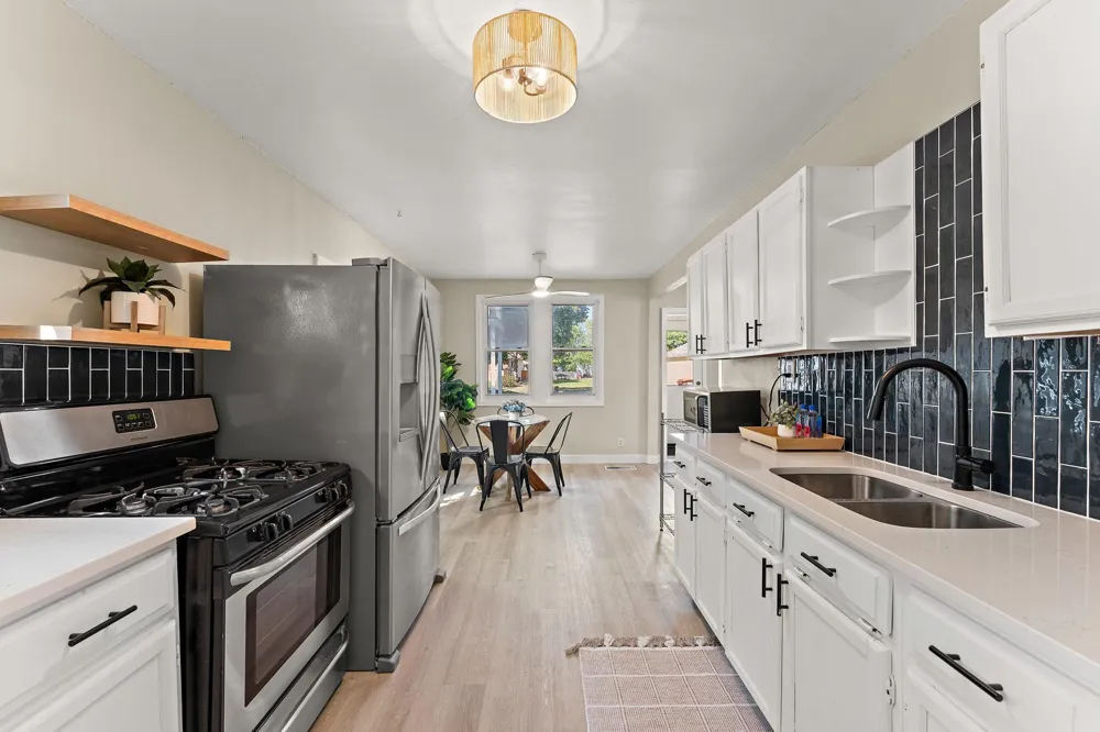 244 Dale Street E South Saint Paul, MN 55075