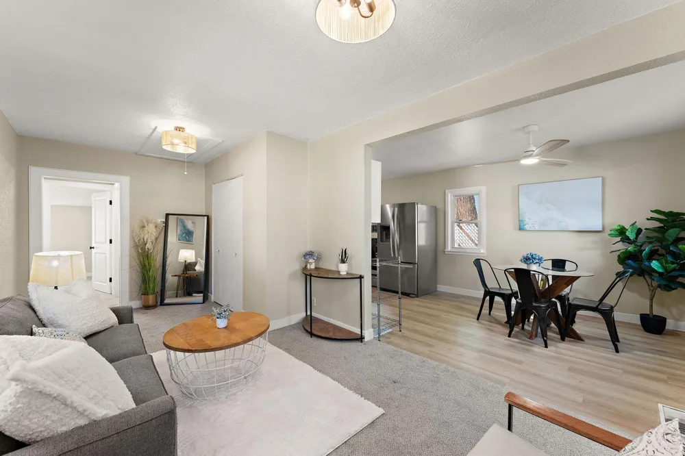 244 Dale Street E South Saint Paul, MN 55075