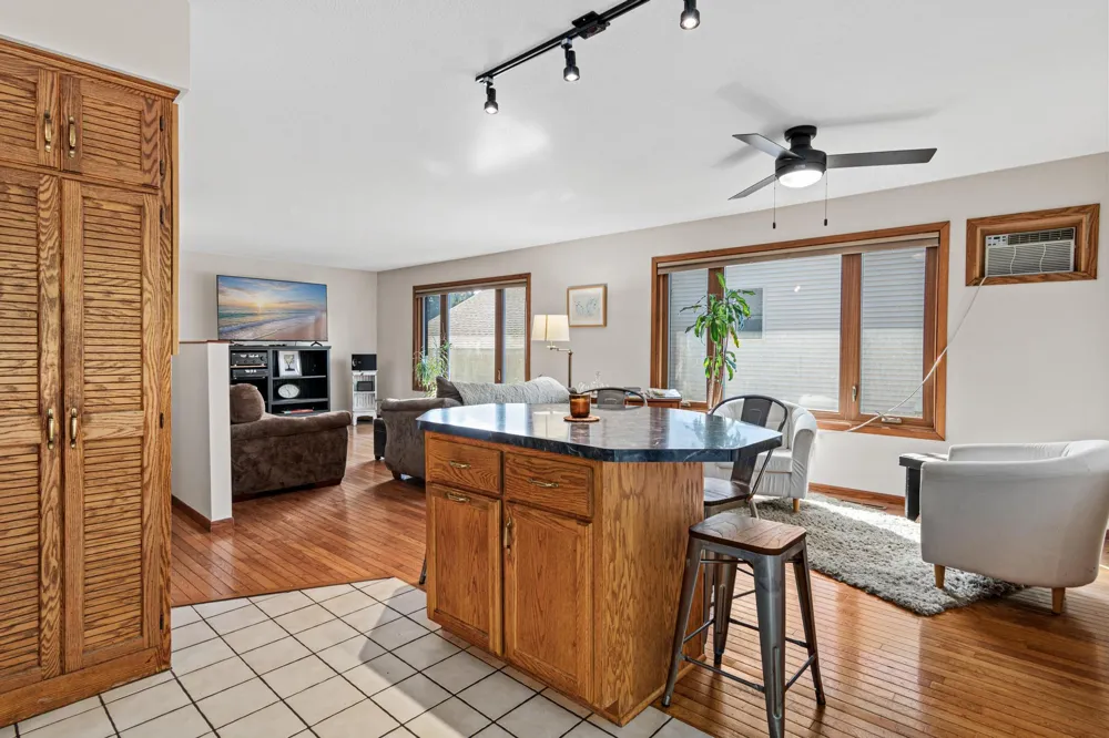 7720 Long Lake Road Mounds View, MN 55112