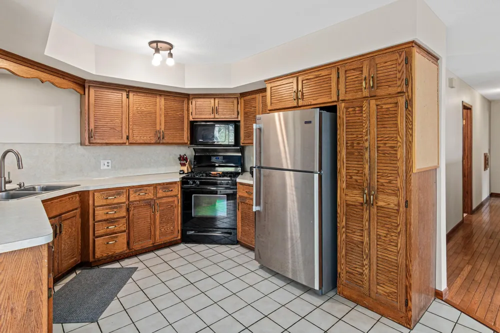 7720 Long Lake Road Mounds View, MN 55112