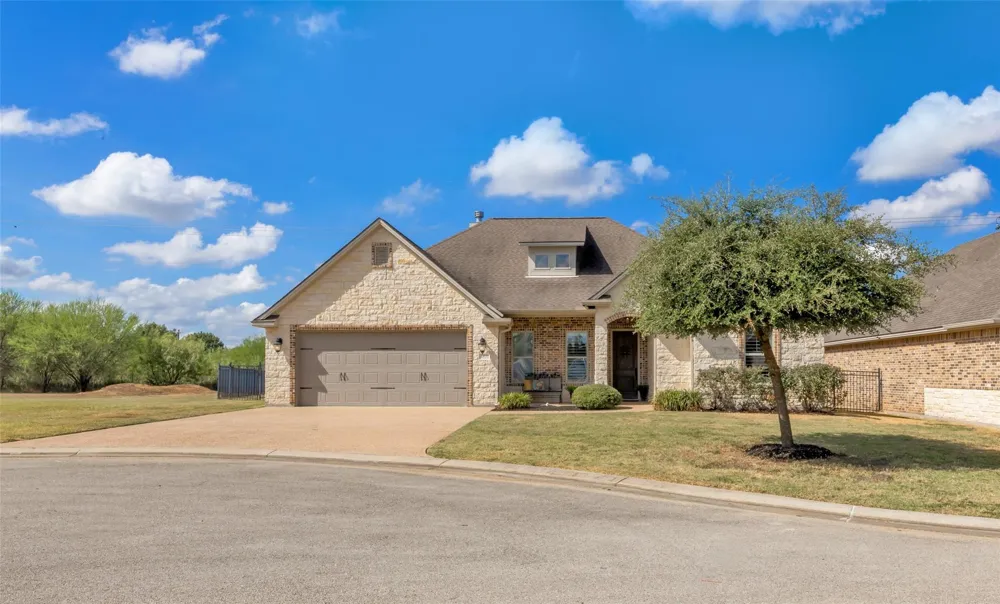 4671 Stonecrest Court S Bryan, TX 77808