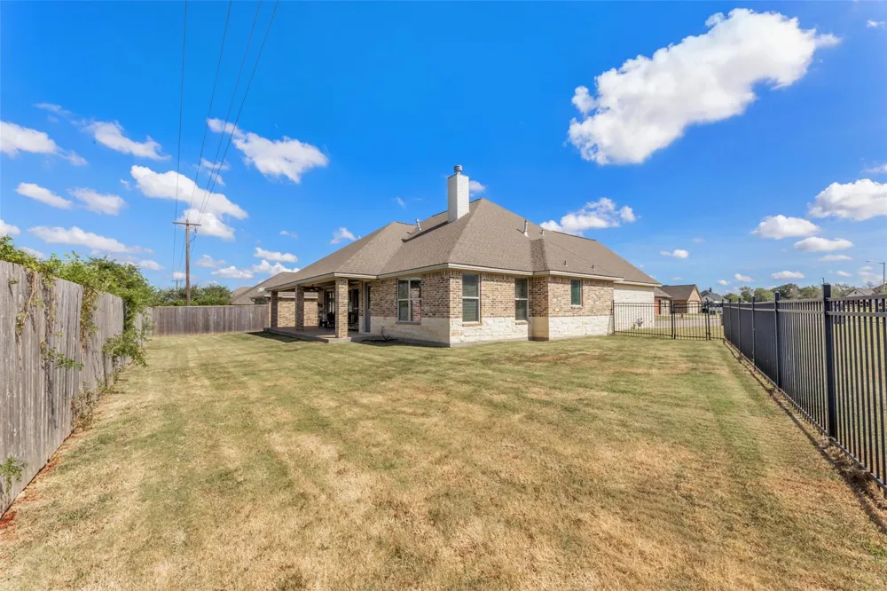4671 Stonecrest Court S Bryan, TX 77808