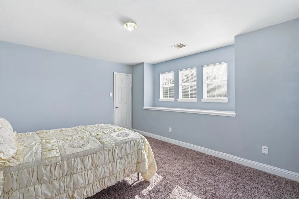 7015 Falling Cherry Place Houston, TX 77049