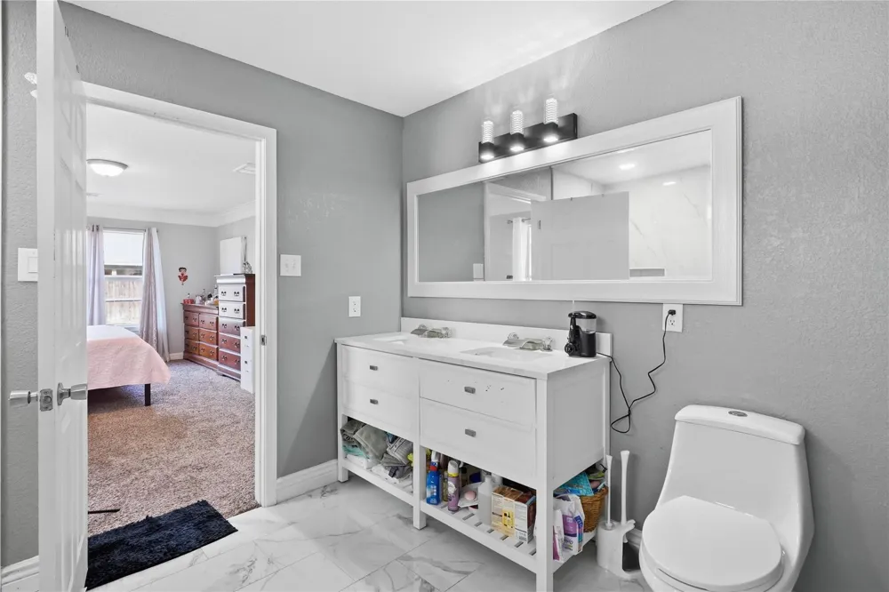 7015 Falling Cherry Place Houston, TX 77049