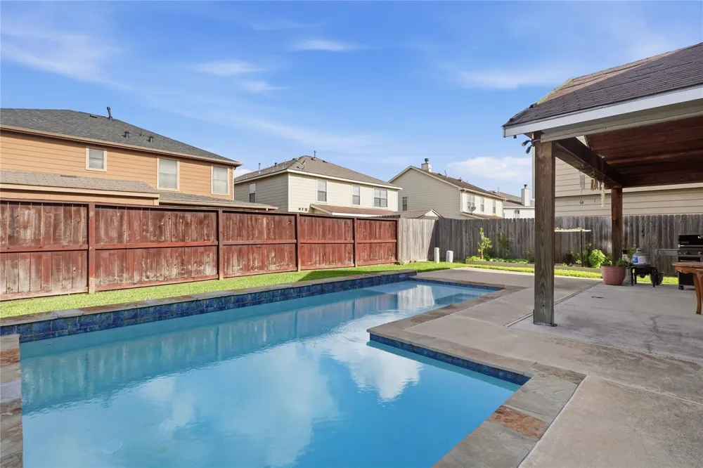 7015 Falling Cherry Place Houston, TX 77049