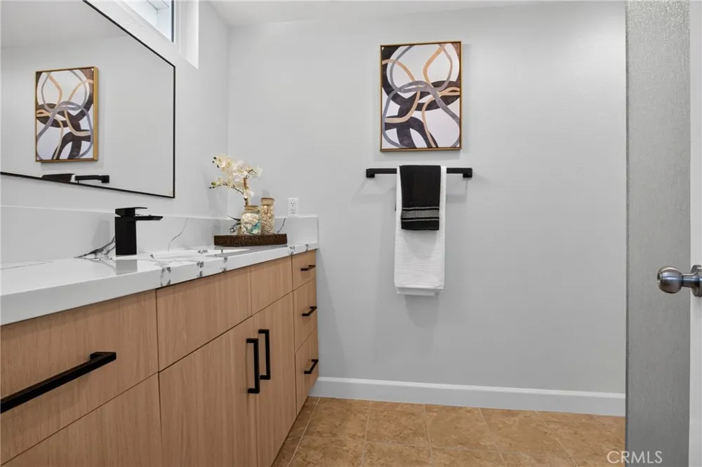 18593 Asuncion Street Porter Ranch, CA 91326