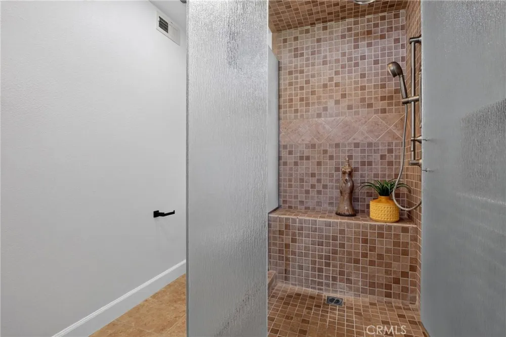 18593 Asuncion Street Porter Ranch, CA 91326