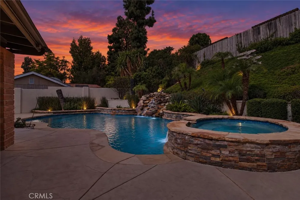 18593 Asuncion Street Porter Ranch, CA 91326