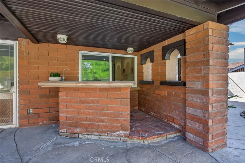 18593 Asuncion Street Porter Ranch, CA 91326