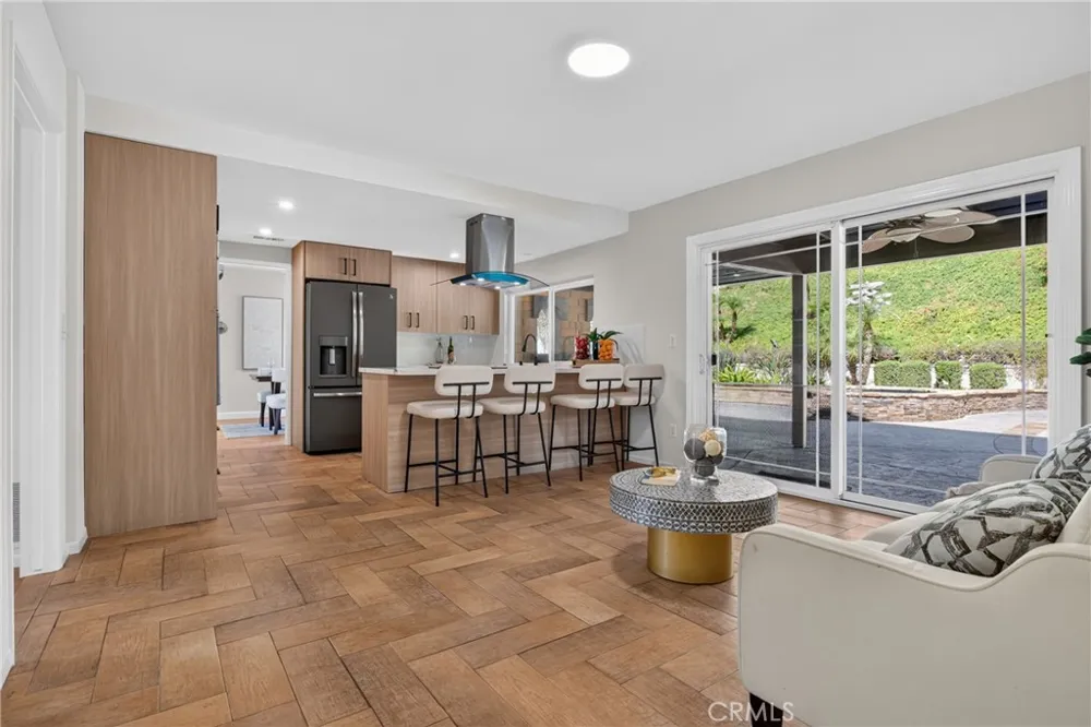 18593 Asuncion Street Porter Ranch, CA 91326
