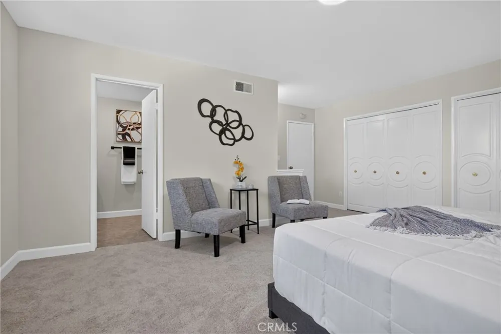 18593 Asuncion Street Porter Ranch, CA 91326