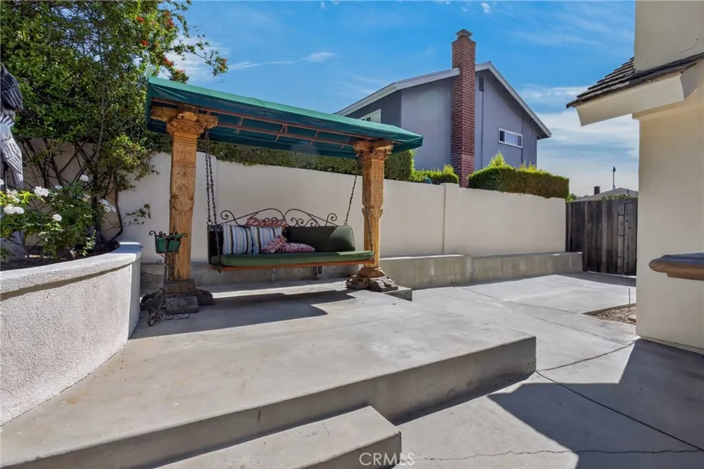 18593 Asuncion Street Porter Ranch, CA 91326
