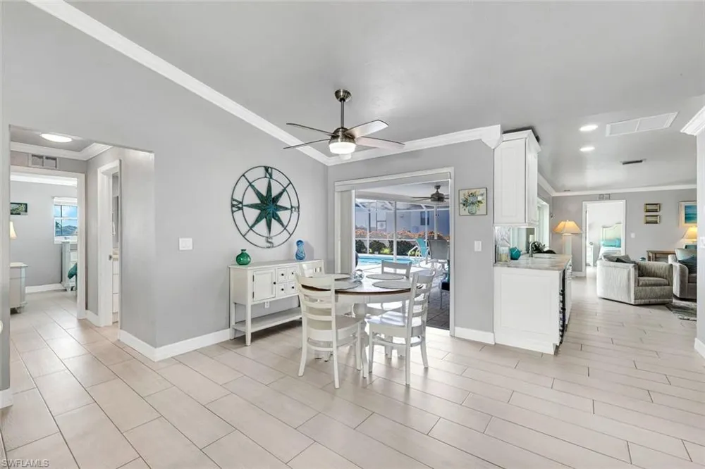 809 SW 2nd Avenue Cape Coral, FL 33991