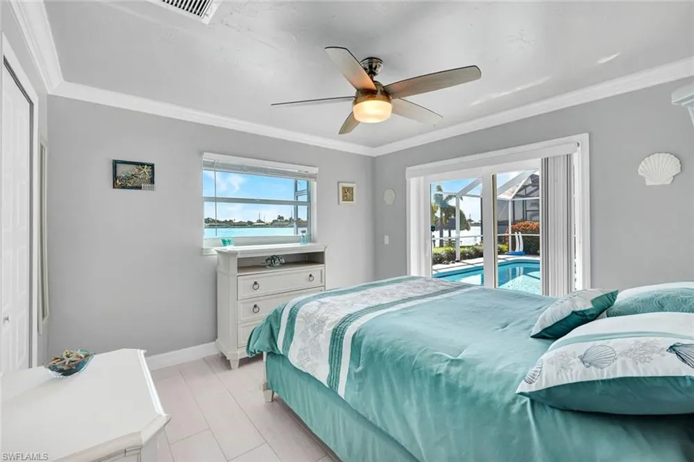 809 SW 2nd Avenue Cape Coral, FL 33991