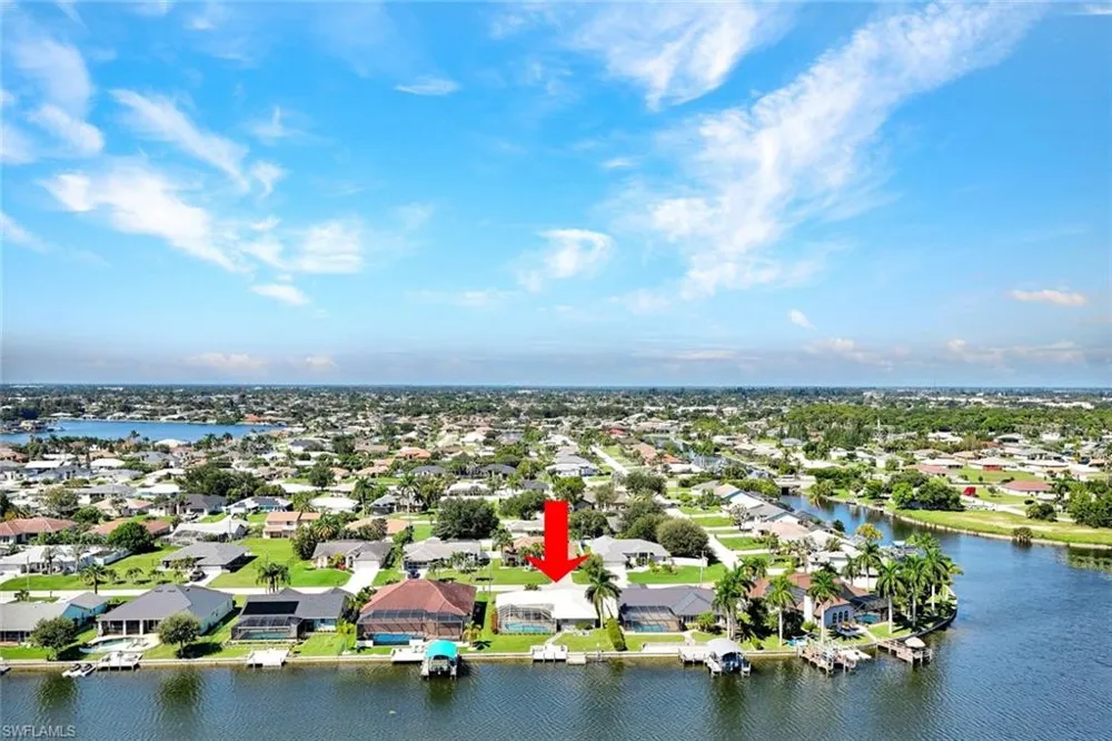 809 SW 2nd Avenue Cape Coral, FL 33991