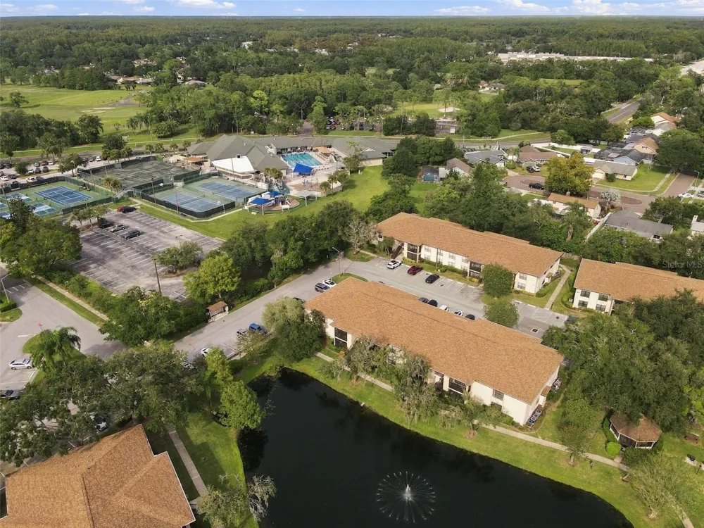 3380 CRYSTAL COURT E #P Palm Harbor, FL 34685