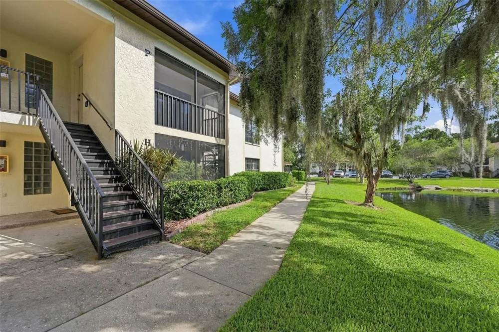 3380 CRYSTAL COURT E #P Palm Harbor, FL 34685