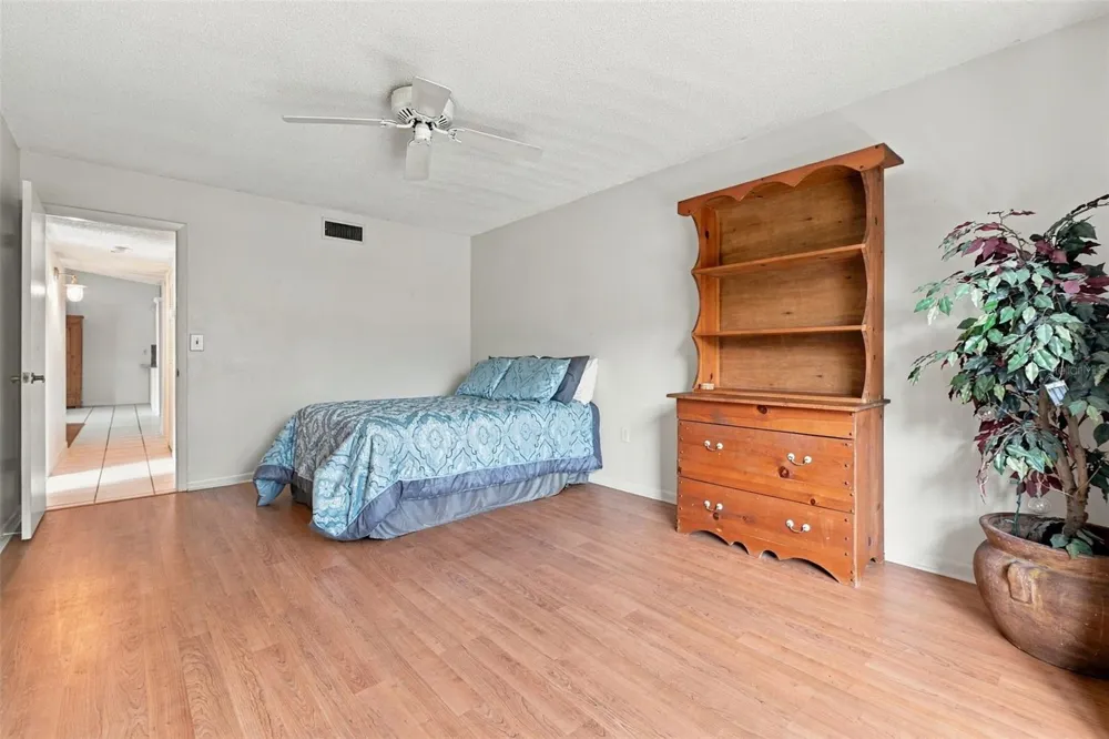 3380 CRYSTAL COURT E #P Palm Harbor, FL 34685