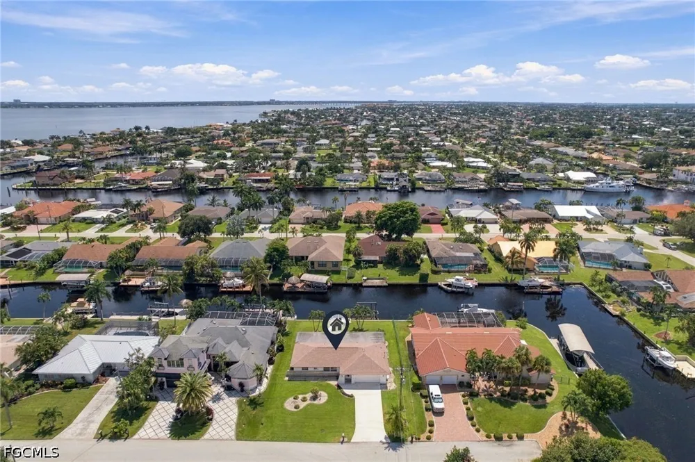 SE 27th Terrace Cape Coral, FL 33904