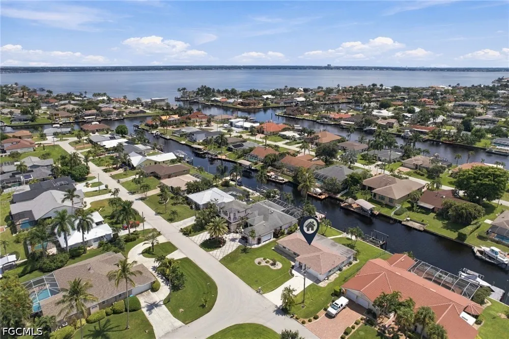 SE 27th Terrace Cape Coral, FL 33904
