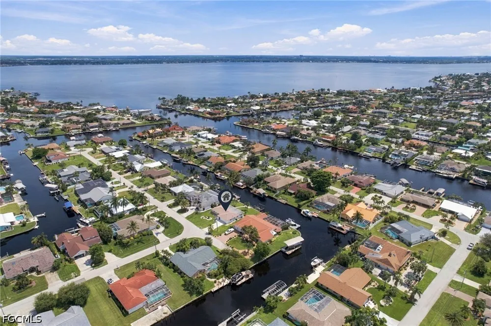 SE 27th Terrace Cape Coral, FL 33904