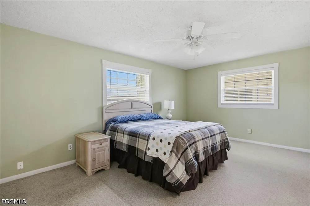 SE 27th Terrace Cape Coral, FL 33904