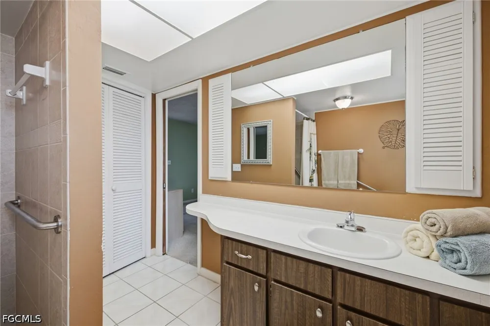 SE 27th Terrace Cape Coral, FL 33904